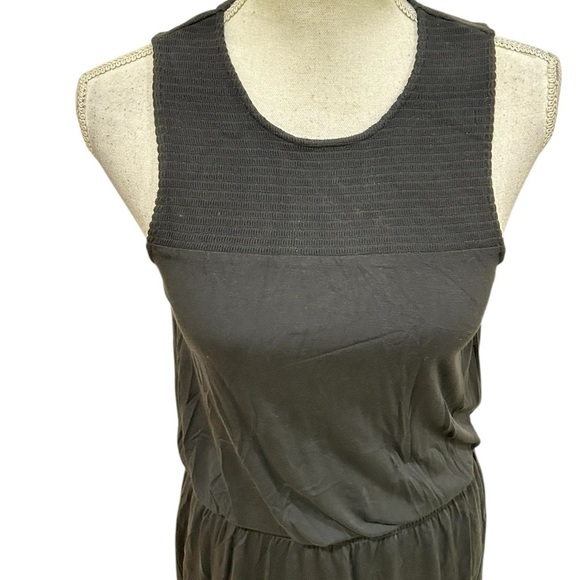 Soft Joie black smocked sleeveless drop waist jersey mini dress size small - Picture 4 of 9